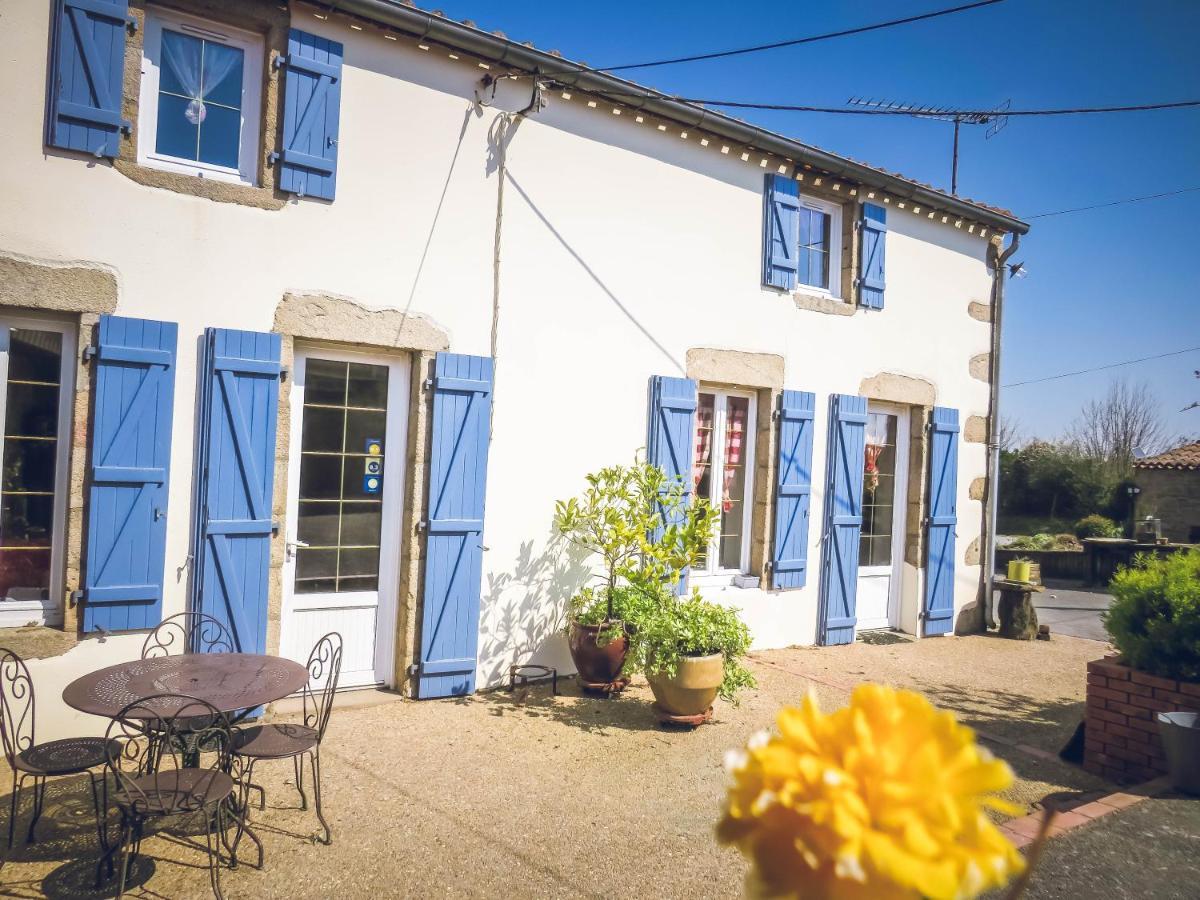 Domaine Des Fees La Gaubretiere Exterior foto
